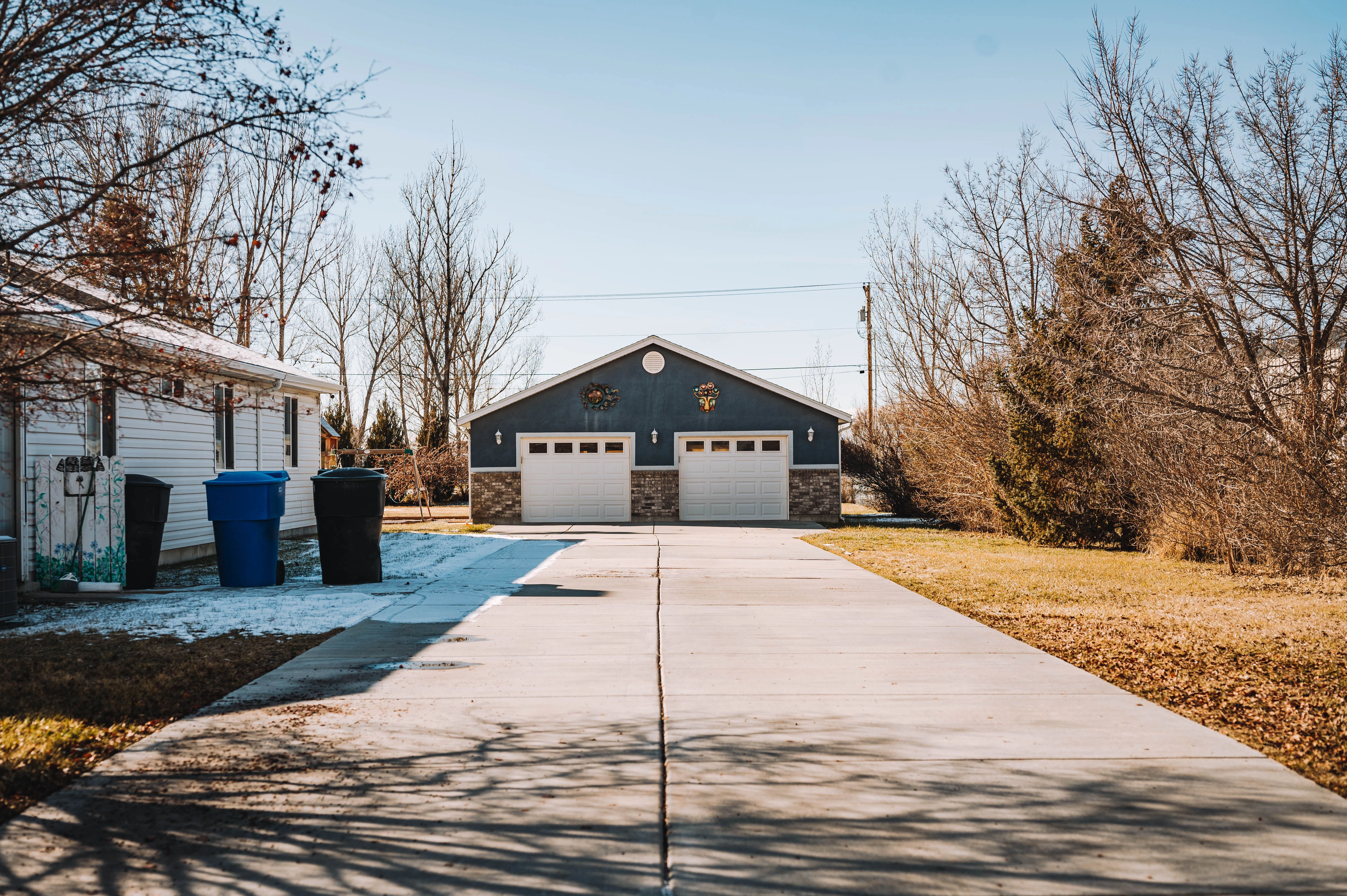 Residential garage door in Addison